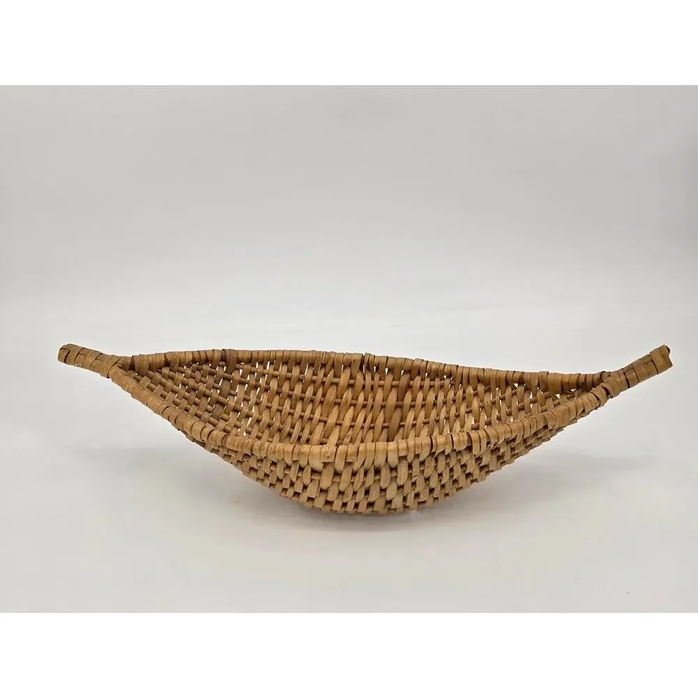 Handwoven Banana-Shaped Wicker Basket – Rustic Farmhouse Décor